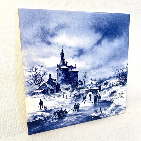 FINAL PRICE 🤑 Vntg Royal Mosa Holland Delft Xmas 1843 Castle in Winter Tile - Picture 2 of 12